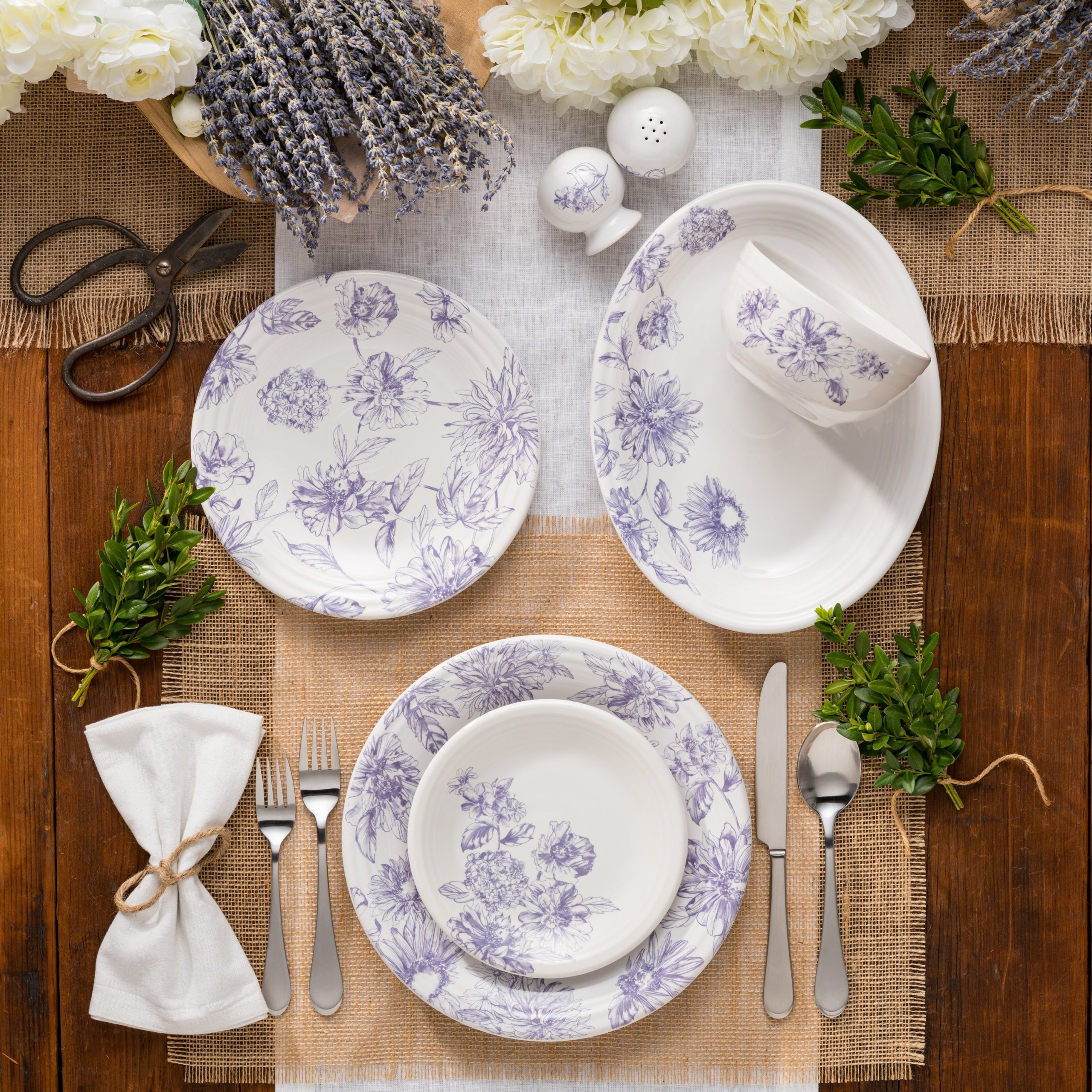 Botanical Floral Lavender 11 5/8 Inch Medium Oval Serving Platter - Image 3